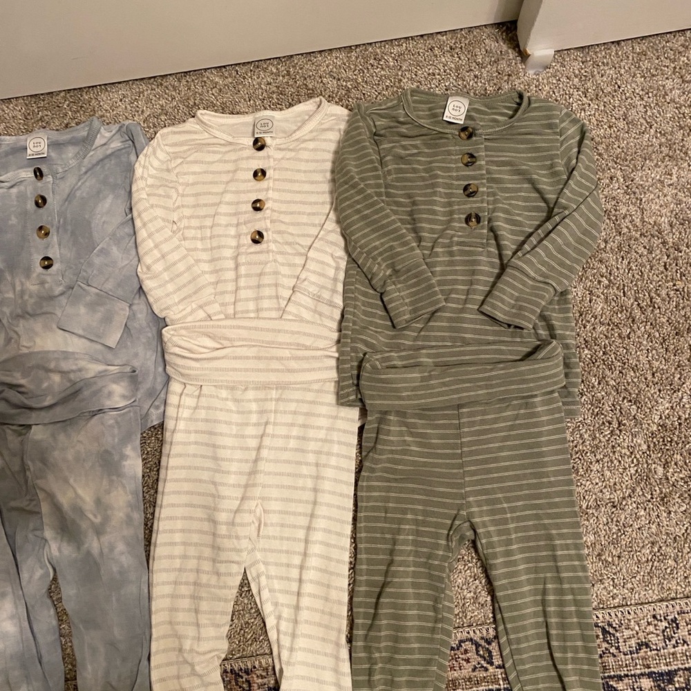 Lou Lou and company bundle - Picture 3 of 10